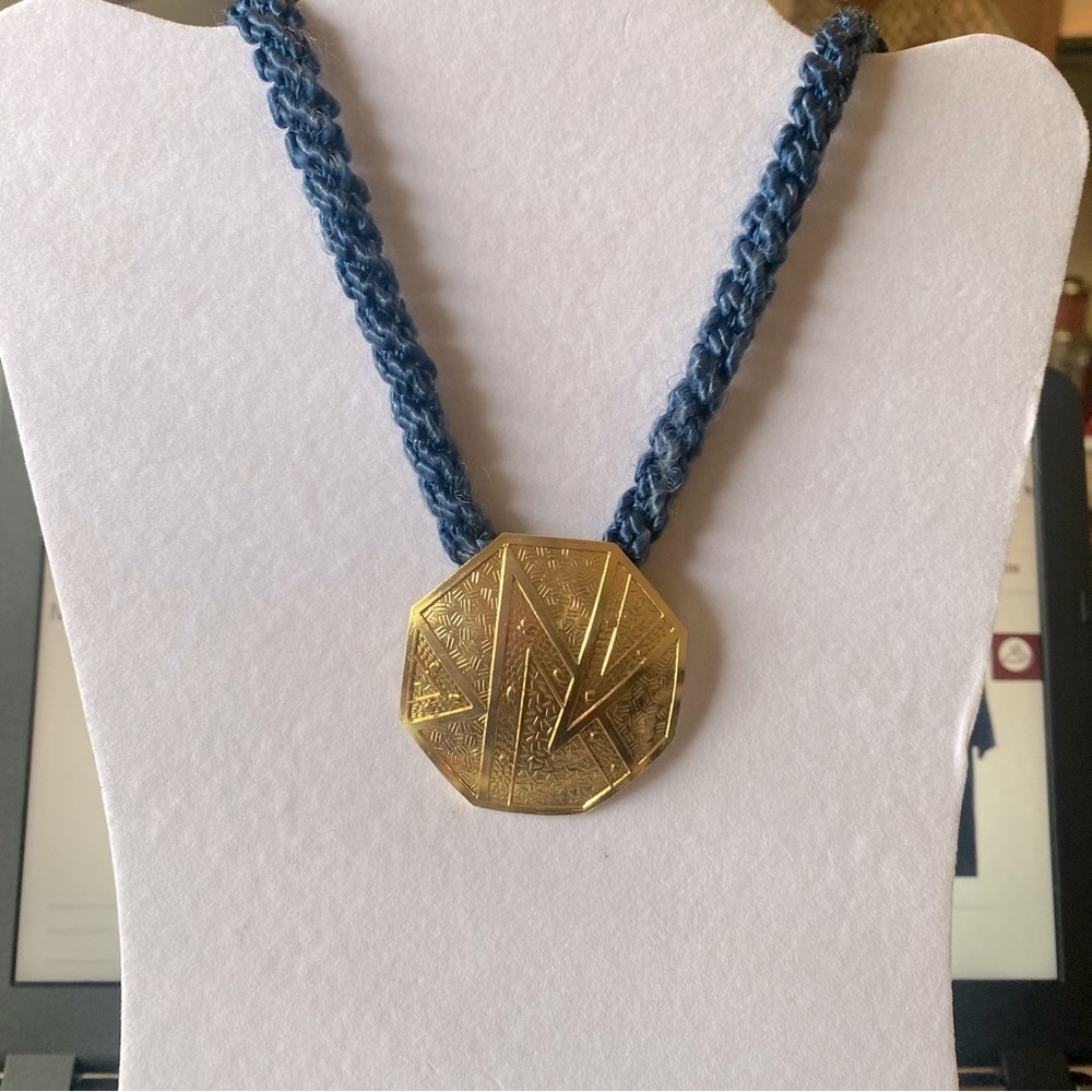 Vintage S G Twisted Roped Yarn Chain Liquid Metal Mixed Blue Necklace